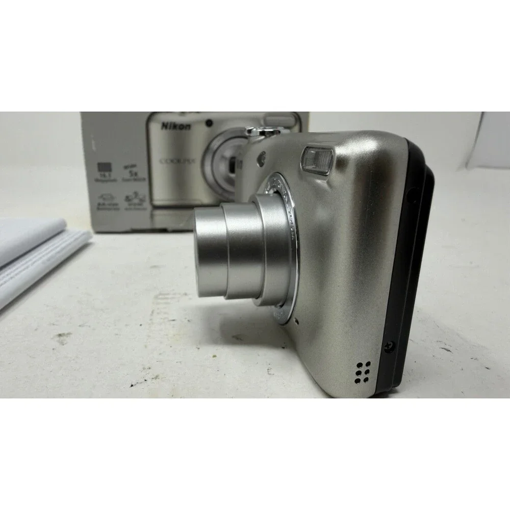 Nikon COOLPIX L31 16.1MP 5x Optical Zoom Silver Digital Camera W/ Box Works